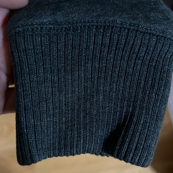 Pre-Owned AERO Girls Grey Hoodie, size Medium in great condition. - Picture 4 of 5